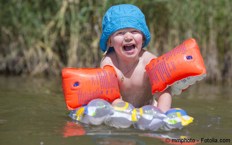 Kind Schwimmhilfe Kind Schwimmhilfe