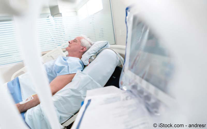 Mann im Krankenhaus Mann im Krankenhaus